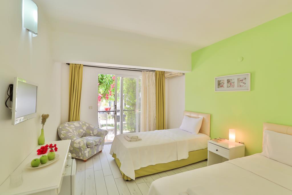 Kiraz Butik Hotel Alaçatı Exteriör bild