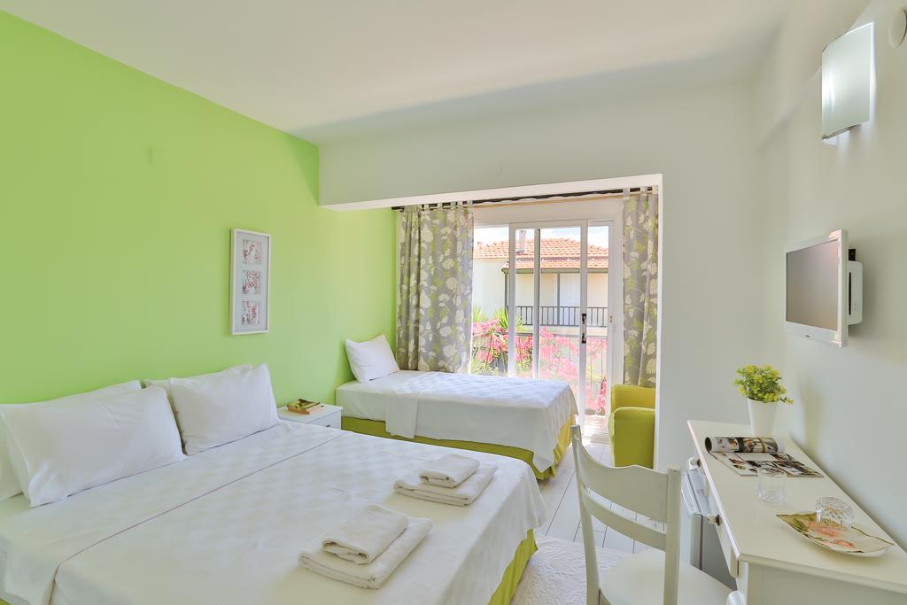 Kiraz Butik Hotel Alaçatı Exteriör bild