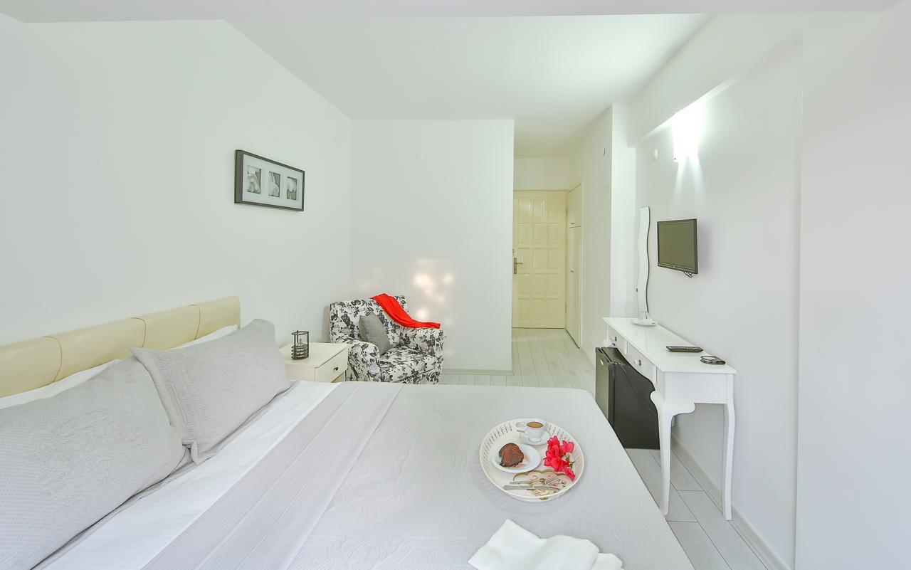 Kiraz Butik Hotel Alaçatı Exteriör bild